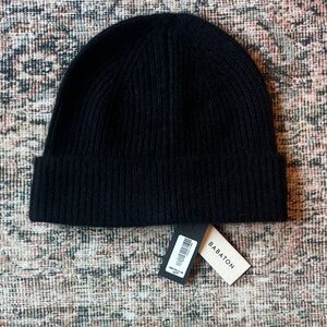Babaton Cashmere Black Ribbed Beanie